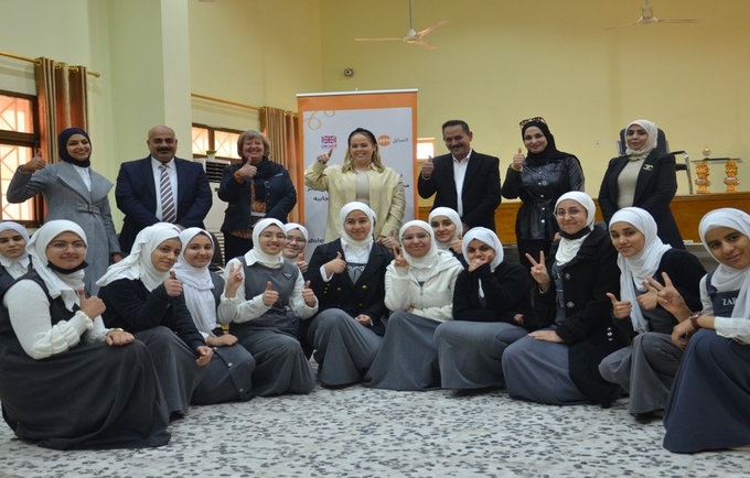 The UK Embassy Concluded a visit to UNFPA-supported family planning facility in Basra
