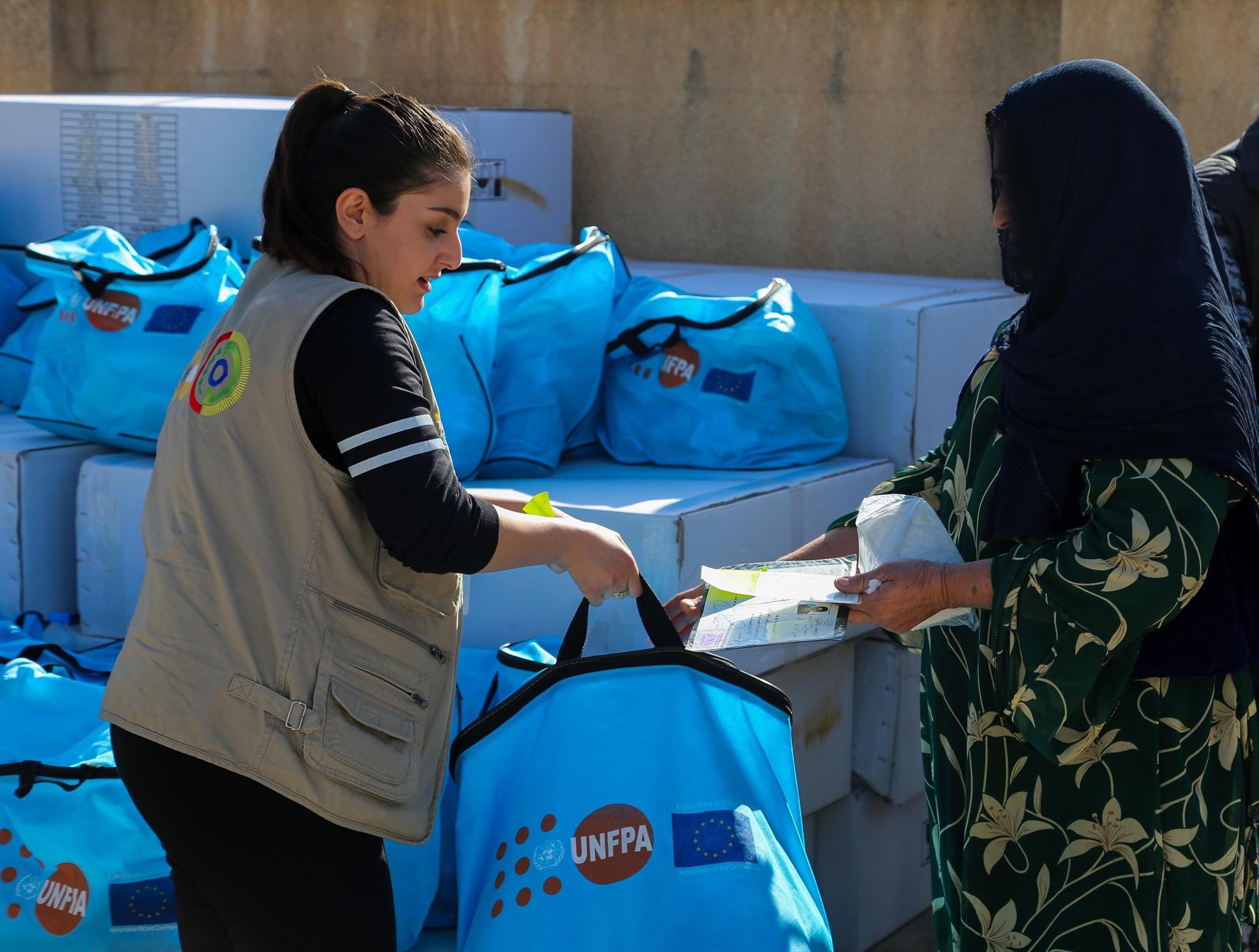 500 women received dignity kits this week. Credits: Civil Development International/2017