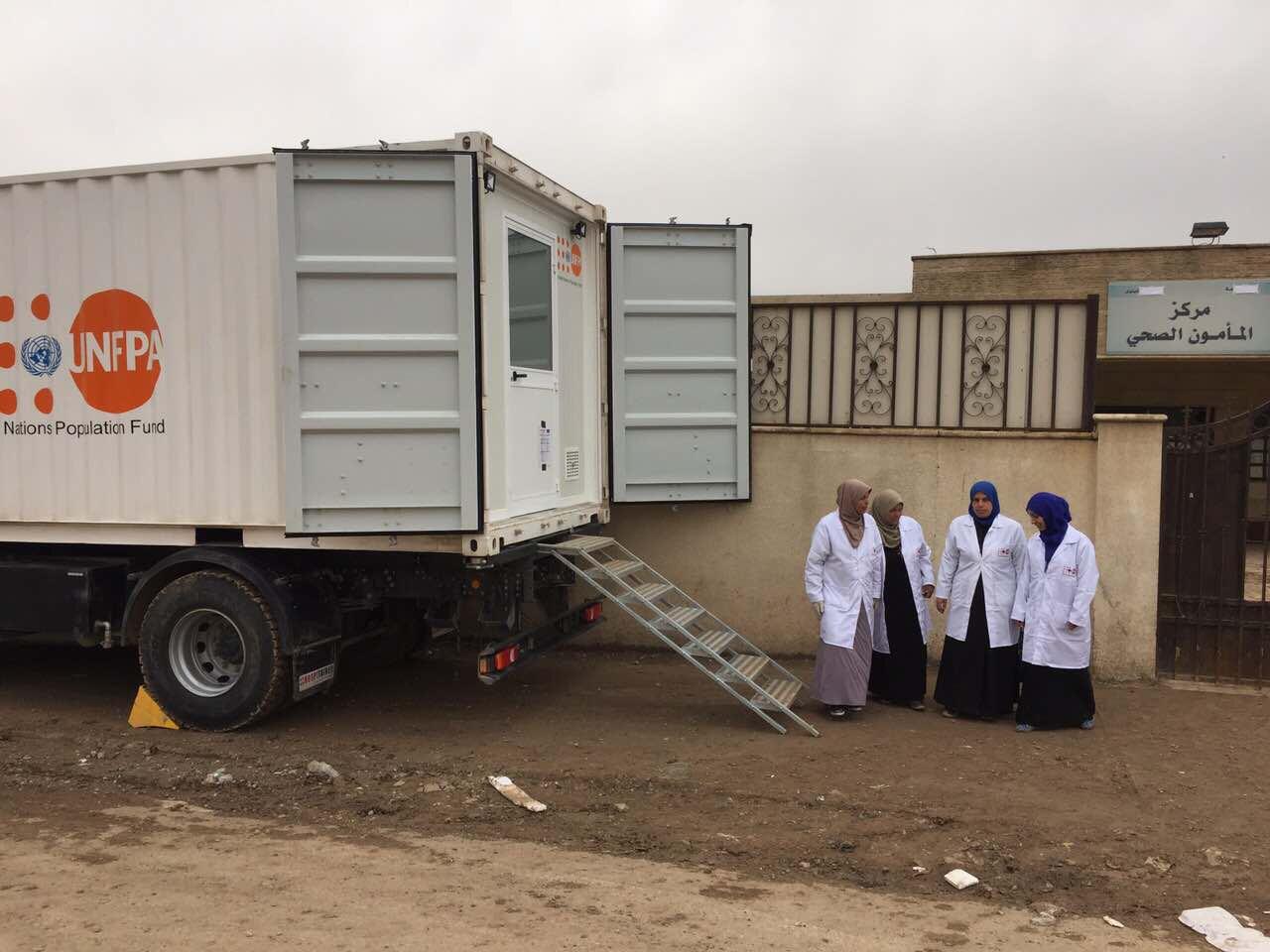 The medical team of the UNFPA Mobile Delivery Unit in Al-Mamoun District in West of Mosul, Iraq